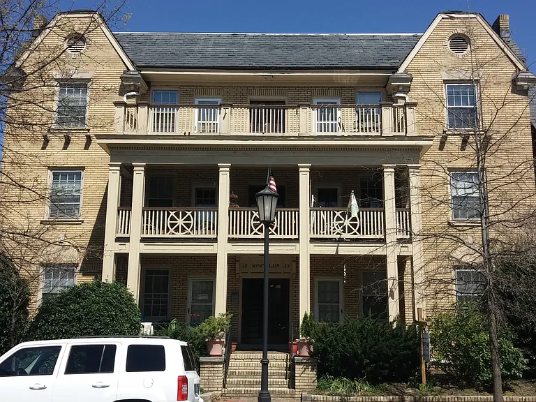 2832 Monument Ave.* — Photo 1