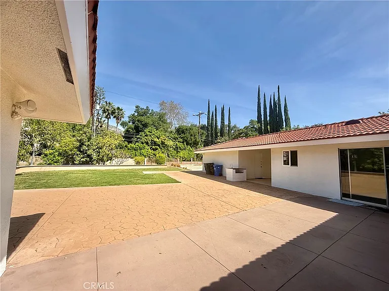 61 E Orange Grove Ave — Photo 61