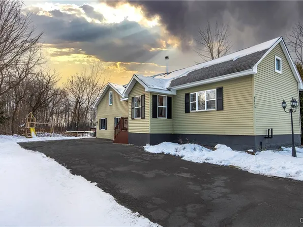 9846 Hazard Rd, Marcy, NY 13403