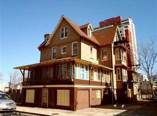 127 S Ocean Ave, Atlantic City, NJ 08401