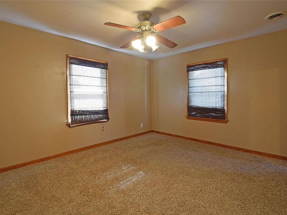 3325 Marmary Ln, Saint Ann, MO 63074 Zillow