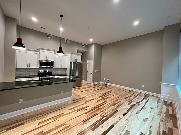 2nd image of 409 Lackawanna Ave APT 217