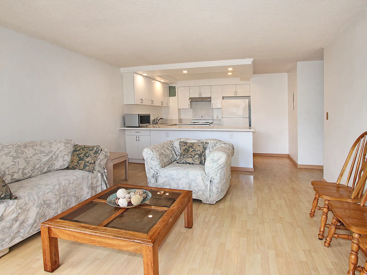 2 bed, 888 sqft, $2,850 — Photo 4