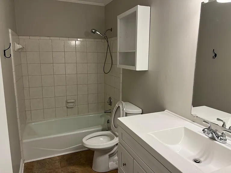 702 Branniff Dr — Photo 10