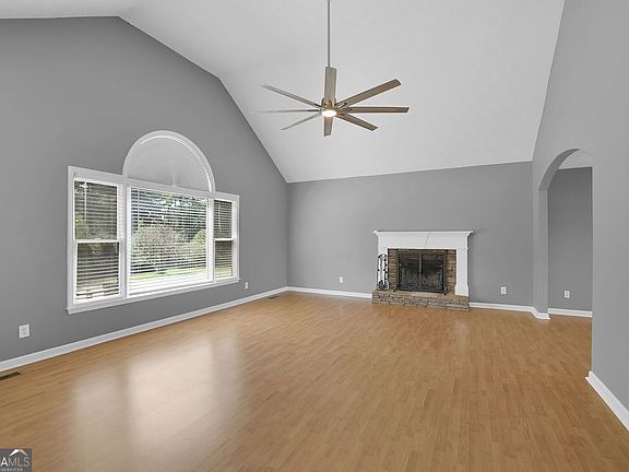 2nd image of 200 Fate Conn Rd