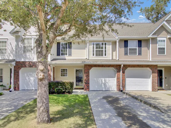 208 Darcy Ave, Goose Creek, SC 29445