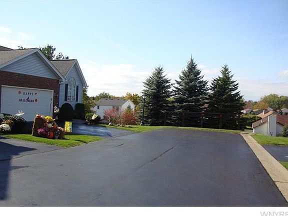 2nd image of 29 N Hill Dr