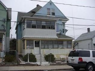 37 Congress Ave, Holyoke, MA 01040