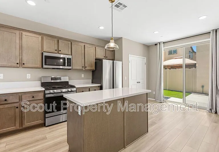 29342 Marx Way — Photo 5