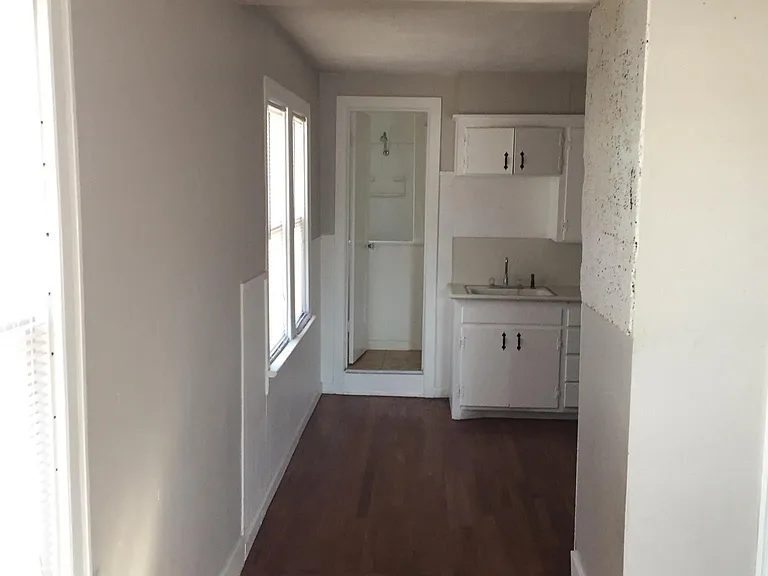 2410 14th St #1 — Photo 3