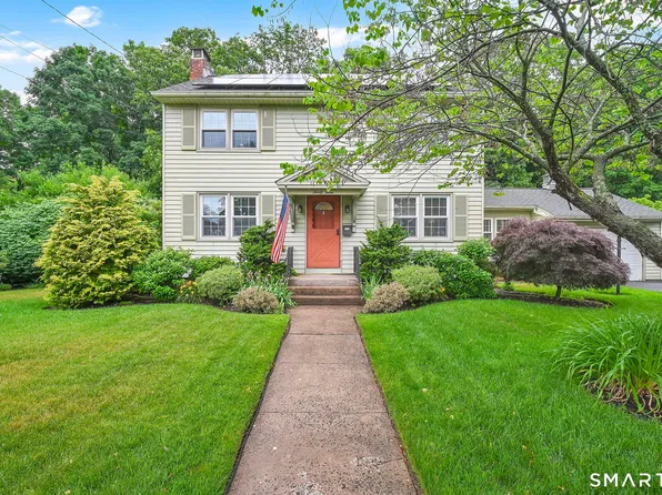 33 Brent Road, Manchester, CT 06042