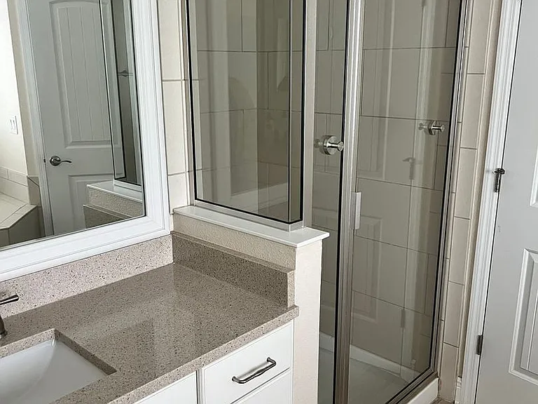 115 N Arrawana Ave #7 — Photo 15