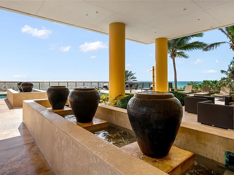 16275 Collins Ave #903 — Photo 47