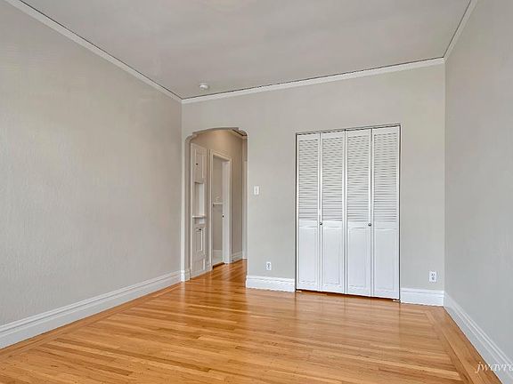 3rd image of 3423 Fillmore St #212