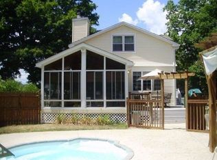 855 Old Turnpike Rd, Plantsville, CT 06479