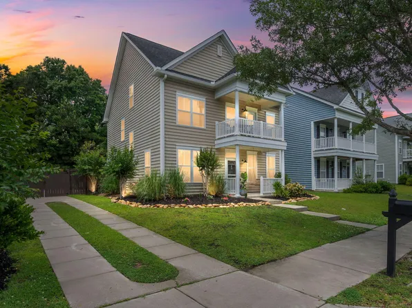 146 Pavilion St, Summerville, SC 29483