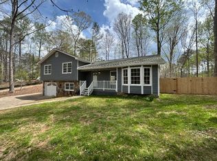 1098 Scott Rd, Canton, GA