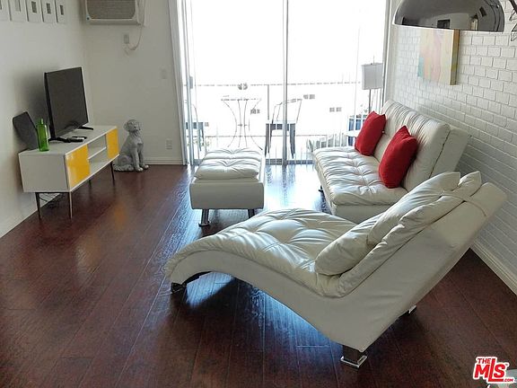 2nd image of 1348 N Vista St APT 8