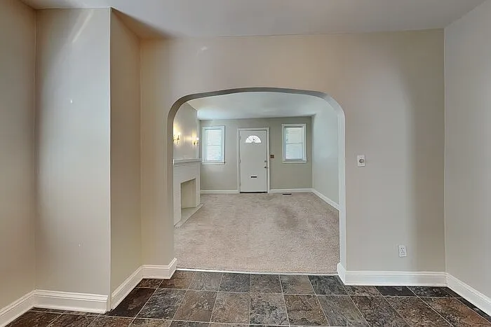 3802 Biddison Ln — Photo 6