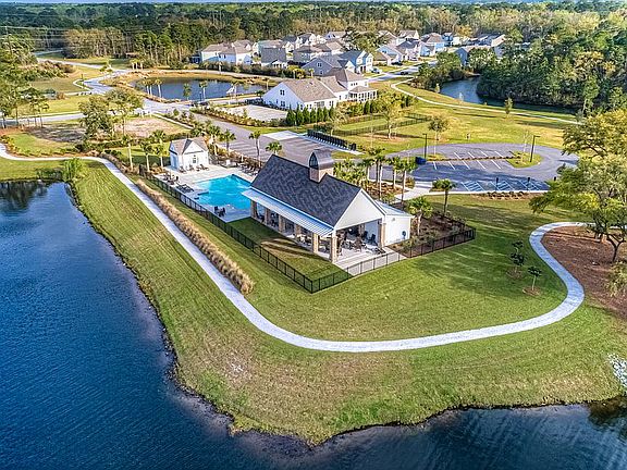 Community Amenity Center