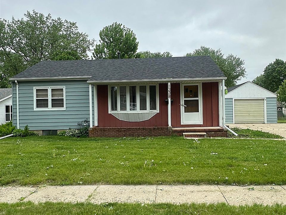 1st image of 1338 N 13th St