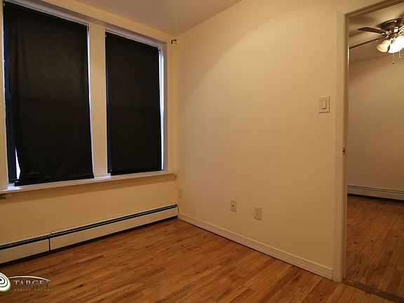 5th image of 6224 Myrtle Ave APT 2