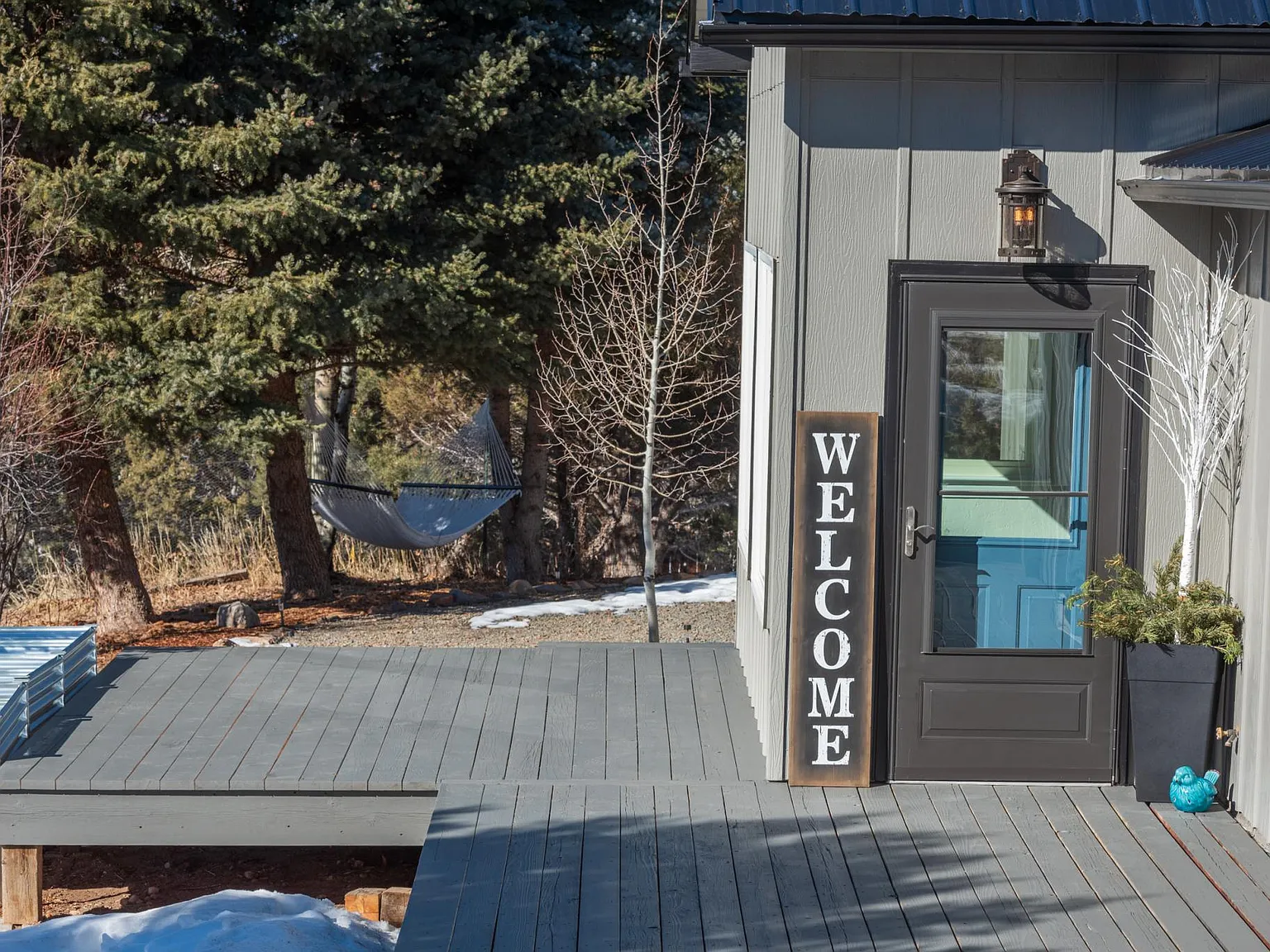711 Terrace Dr — Photo 3