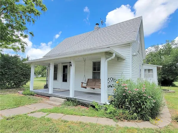 536 E Central Ave, Richmond, KS 66080