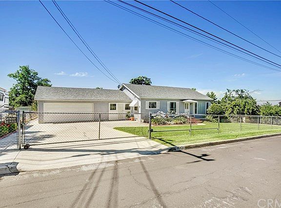 2nd image of 35421 Avenue D