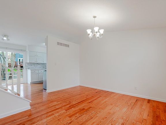 5th image of 1315 Bancroft Dr