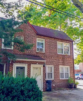 Sold by Remax Edge | media 1