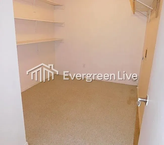 55 Callan Ct — Photo 14