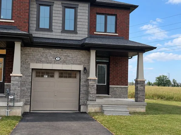 15 Peach St #5, Thorold, ON L2V 0K1