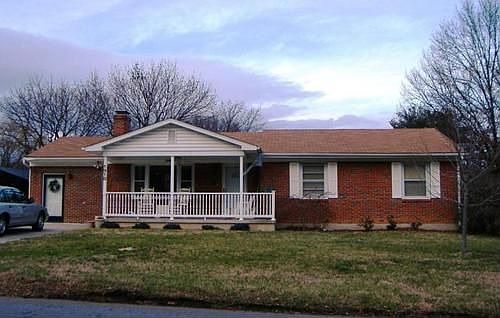 1st image of 1918 Bridle Ln