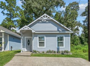 837 Queenswood, Montgomery, TX 77316