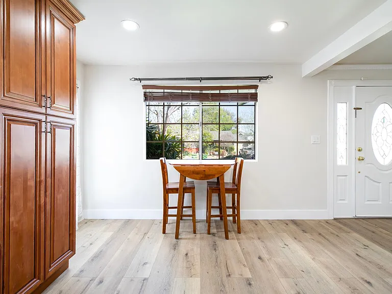 8437 Quartz Ave — Photo 15