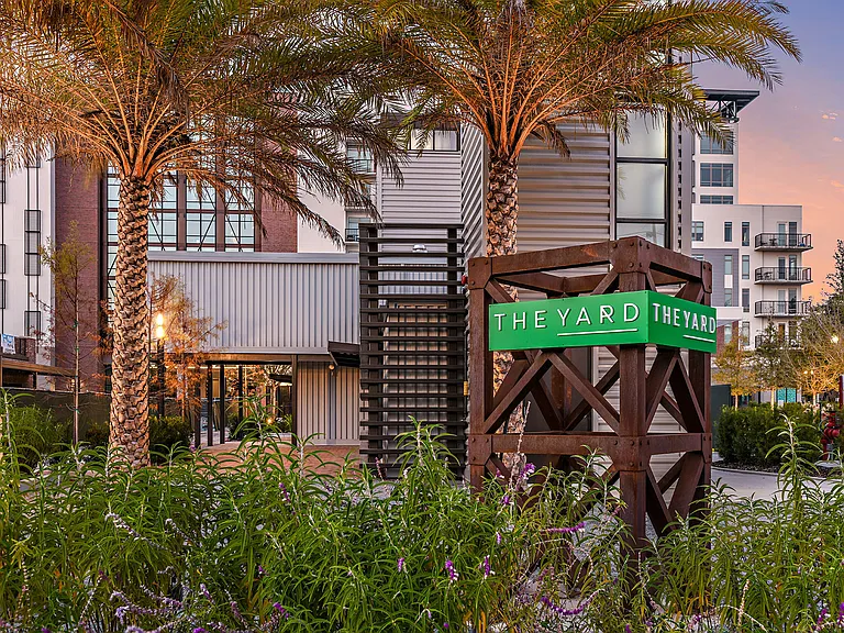 The Yard at Ivanhoe — Photo 14