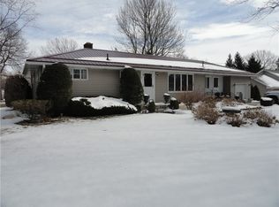 5125 Exeter Rd, Erie, PA 16509