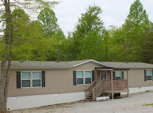 26 Whispering Pnes, Spencer, TN 38585