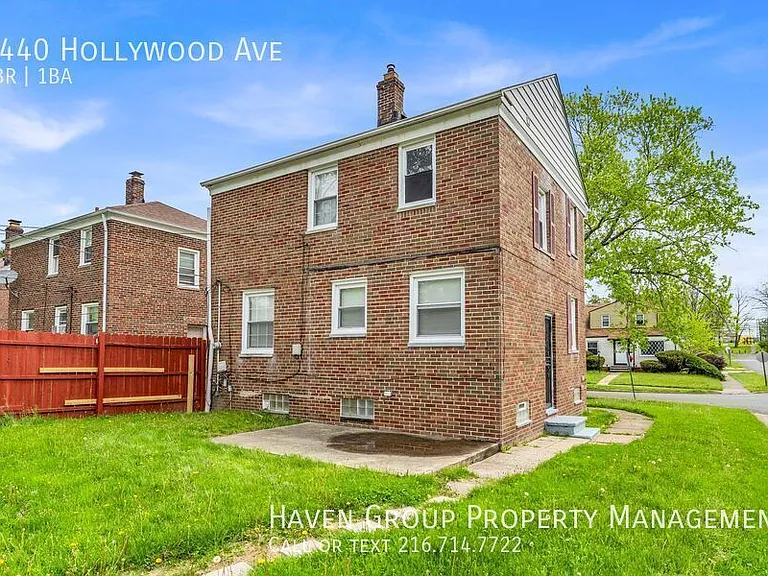 5440 Hollywood Ave — Photo 23