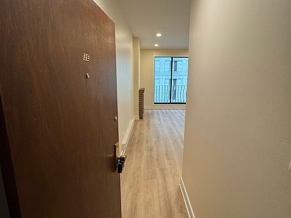 3rd image of 444 N State St APT 3E