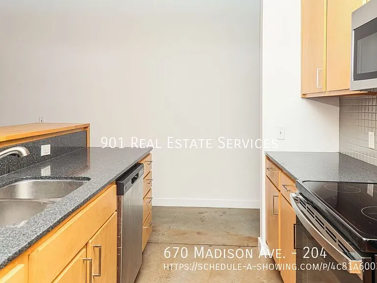 670 Madison Ave #204 — Photo 7
