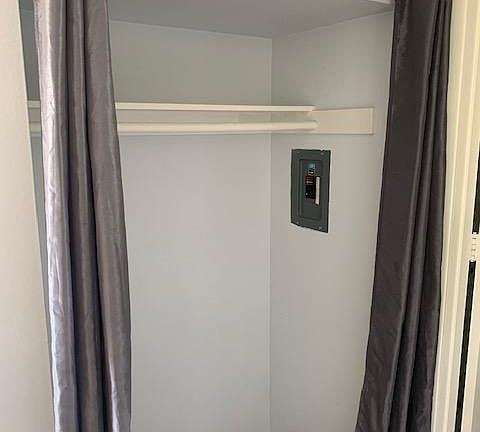 5th image of 3750 Crown Point Dr APT 1