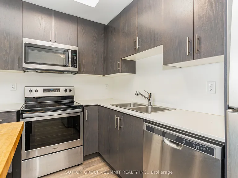 3580 Lake Shore Blvd W #16 — Photo 9