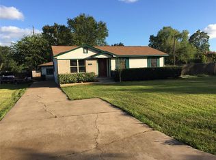 3311 Crestmeadow Dr, Pasadena, TX 77505