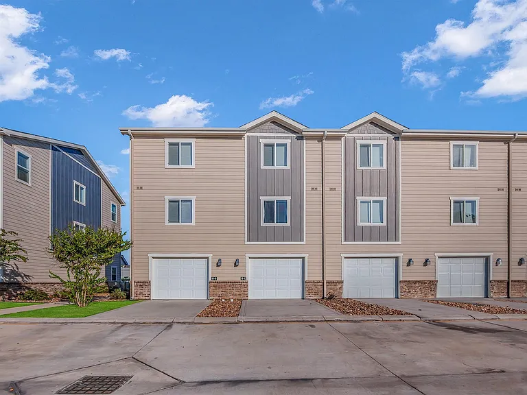 21155 Gosling Rd #16B — Photo 16