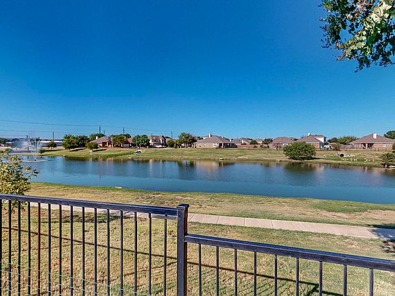 3rd image of 11501 Lauren Way