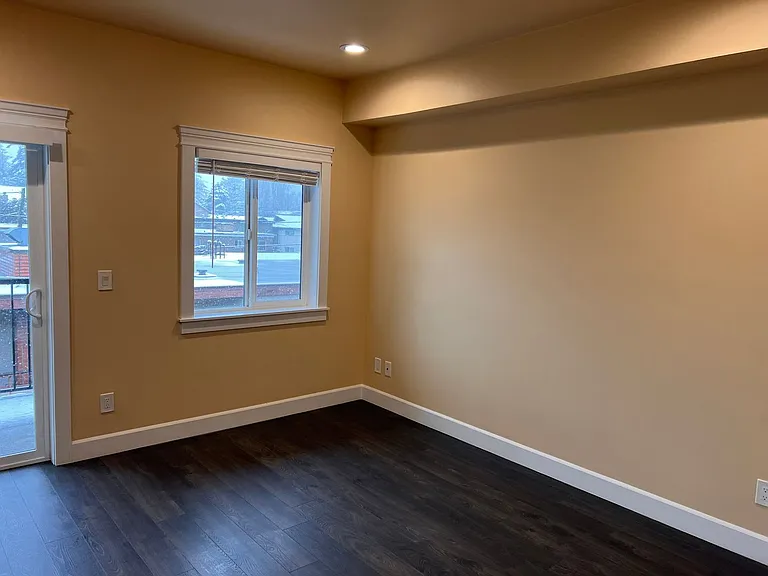 Marigold Apartments — Photo 31