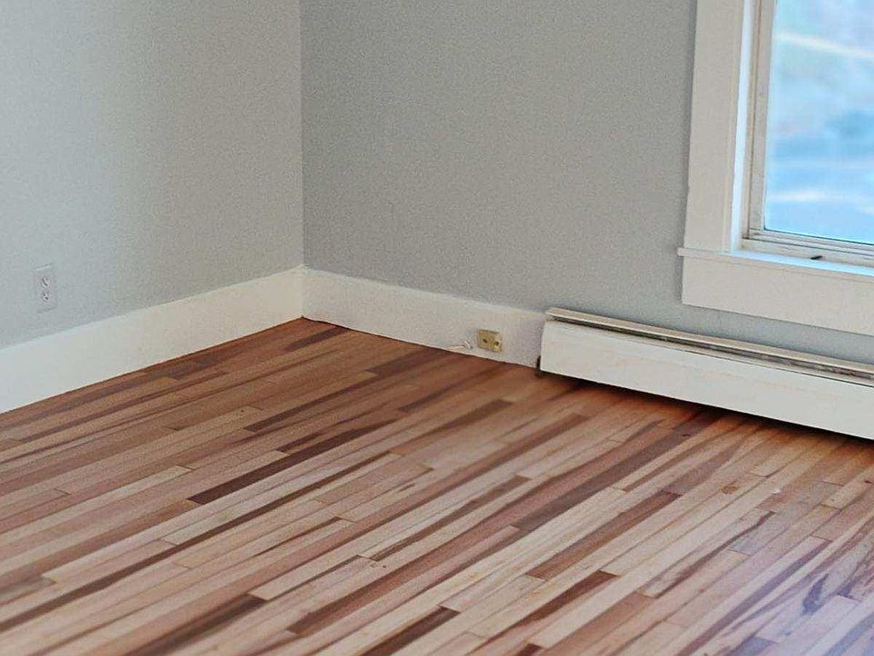 54 Green St, Athol, MA 01331 Zillow