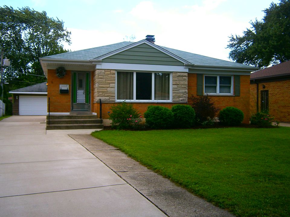 1st image of 11117 Highridge Ave